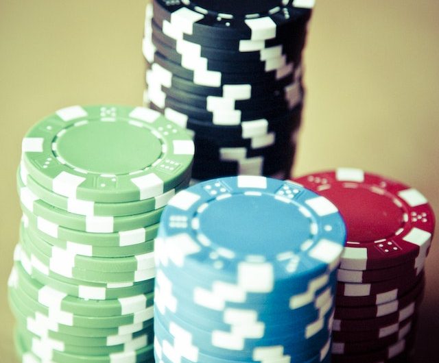 Comment les casinos gèrent-ils les tricheurs ?